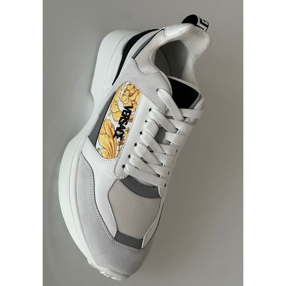 Versace Medusa Men’s White/Black/Gold Sneakers 11 US (44 Eu) 1011942 IT NIB $825 - Picture 3 of 16